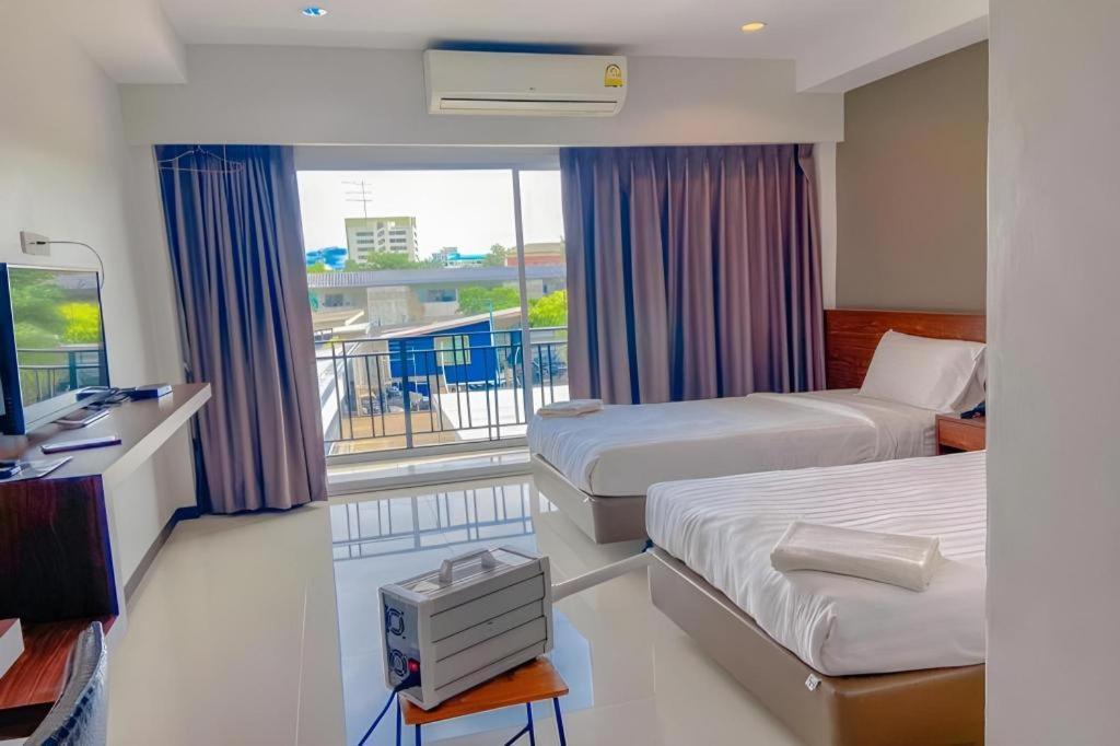 Eurotel Hotel Kanchanaburi Exterior photo