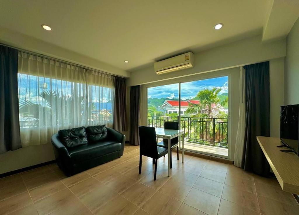 Eurotel Hotel Kanchanaburi Exterior photo